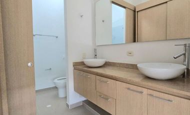 SE VENDE CASA EN EL CASTILLO, CONJUNTO CERRADO EN JAMUNDI