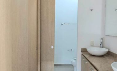 SE VENDE CASA EN EL CASTILLO, CONJUNTO CERRADO EN JAMUNDI