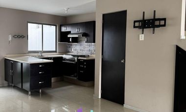 CASA EN VENTA EN CAÑADAS DE SAN LORENZO