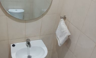 Acogedora Casa de 4D-3B-2E en Villa Jardines de Santa María, Maipú.