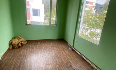 Casa en venta, sector Mena del Hierro - Quito