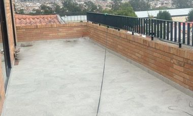 Departamento en venta por estrenar 108m2 sector Wayra Plaza Cuenca - Ec