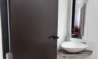 SE RENTA DEPTO. EN RESIDENCIAL JADE. Cancùn, Q. Roo
