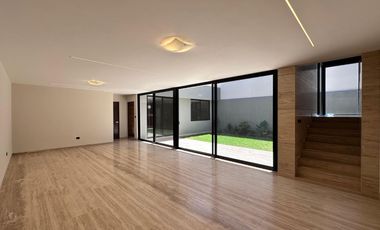 Casa en venta en Priv. Pedregal Fase 1