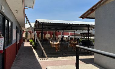 Cortijo en Venta – Ideal para Criadero y Eventos Sociales, totalmente equipado, salida Salamanca, frente a la zona de dulces