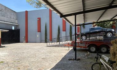 Cortijo en Venta – Ideal para Criadero y Eventos Sociales, totalmente equipado, salida Salamanca, frente a la zona de dulces