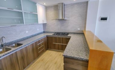 Moderno Departamento en Alquiler en La Urb. Oasis Cercado de Ica
