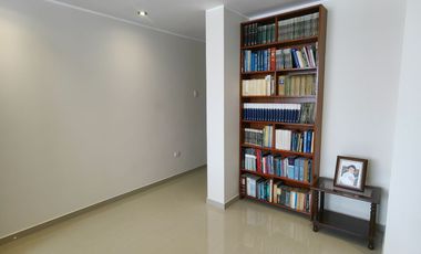 Moderno Departamento en Alquiler en La Urb. Oasis Cercado de Ica
