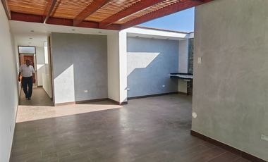 Moderno Departamento en Alquiler en La Urb. Oasis Cercado de Ica