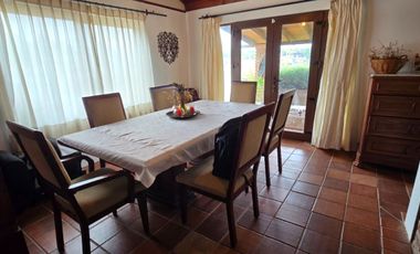 Calle Alegre, casa en condominio