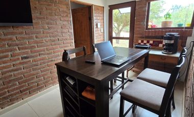 Calle Alegre, casa en condominio