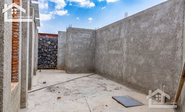 VENTA DE CASA EN SAN JUAN TIZAHUAPAN CON ENTORNO TRANQUILO