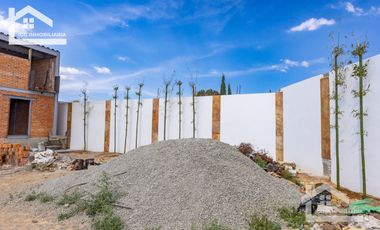 VENTA DE CASA EN SAN JUAN TIZAHUAPAN CON ENTORNO TRANQUILO
