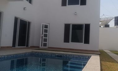 Casa en venta en colonia Empleado Postal Cuautla Morelos
