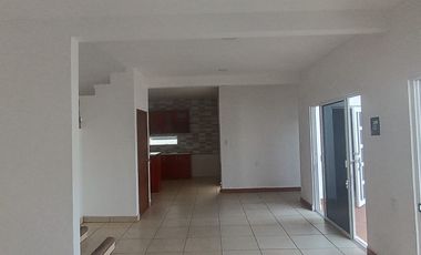 Casa en venta en colonia Empleado Postal Cuautla Morelos