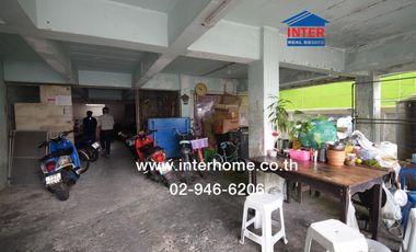 5-storey apartment, 60 sq m., Soi Phahonyothin 83, Wat Prayunthammaram, Vibhavadi-Rangsit Road, Phahonyothin Road, Lam Luk Ka, Pathum Thani