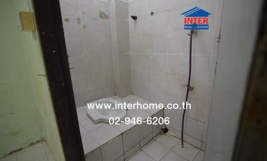 5-storey apartment, 60 sq m., Soi Phahonyothin 83, Wat Prayunthammaram, Vibhavadi-Rangsit Road, Phahonyothin Road, Lam Luk Ka, Pathum Thani