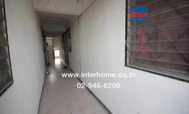 5-storey apartment, 60 sq m., Soi Phahonyothin 83, Wat Prayunthammaram, Vibhavadi-Rangsit Road, Phahonyothin Road, Lam Luk Ka, Pathum Thani