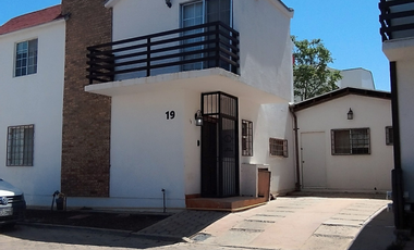 RENTA DE DEPARTAMENTO AMUEBLADO – SECTOR CAMPESTRE (PLANTA BAJA)