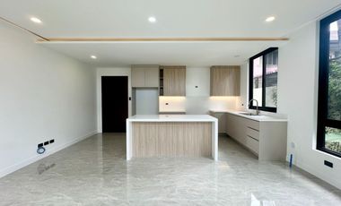 Brand New House for Sale in BF Homes Paranaque Bayanhihan Village HEVA