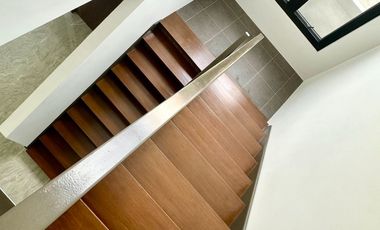 Brand New House for Sale in BF Homes Paranaque Bayanhihan Village HEVA