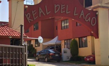 CASA EN VENTA RESIDENCIAL DEL LAGO, EDO DE MEX.