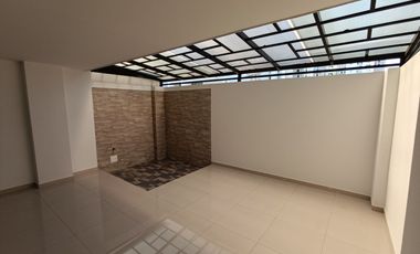 HERMOSA Y AMPLIA CASA EN CONJUNTO IBAGUÉ EN VENTA (CONSTRUCCIÓN MODERNA)