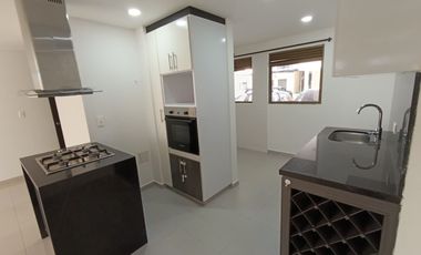 HERMOSA Y AMPLIA CASA EN CONJUNTO IBAGUÉ EN VENTA (CONSTRUCCIÓN MODERNA)