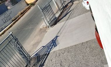 BODEGA EN RENTA DE 140m2 CERCA DE CONSTITUYENTES