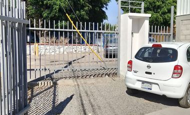 BODEGA EN RENTA DE 140m2 CERCA DE CONSTITUYENTES
