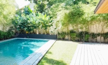 5 BEDROOM FOR SALE IN AYALA ALABANG VILLAGE