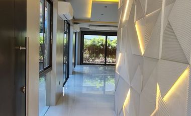 For Sale: Elegant 5BR Home in Tahanan Village.