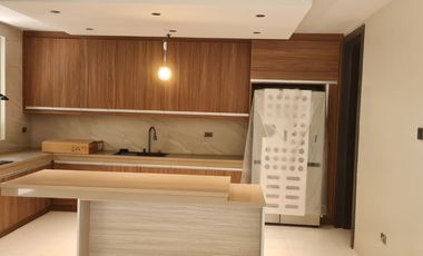 For Sale: Elegant 5BR Home in Tahanan Village.