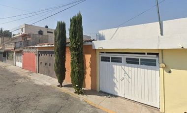 CASA EN VENTA VILLA DE LAS FLORES, COACALCO