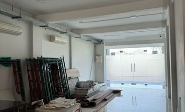 Disewakan Ruko Satu Lantai Royal Residence BS