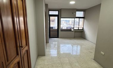Departamento Penthouse en Alquiler Centro de Guayaquil, 3 Habitaciones, 4 Baños, Centro de Guayaquil