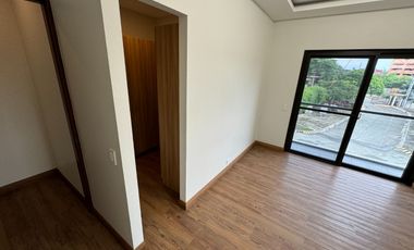 THREE (3) BEDROOM EXECUTIVE SINGLE ATTACHED IN VICTORIA PARK RESIDENCES for SALE