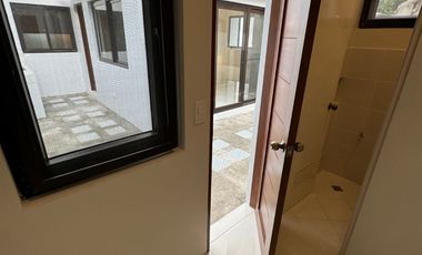 THREE (3) BEDROOM EXECUTIVE SINGLE ATTACHED IN VICTORIA PARK RESIDENCES for SALE