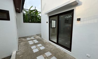 THREE (3) BEDROOM EXECUTIVE SINGLE ATTACHED IN VICTORIA PARK RESIDENCES for SALE