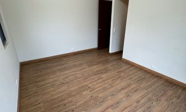 THREE (3) BEDROOM EXECUTIVE SINGLE ATTACHED IN VICTORIA PARK RESIDENCES for SALE