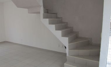 Casa en venta cerca parque Finsa 2 recamaras buen precio