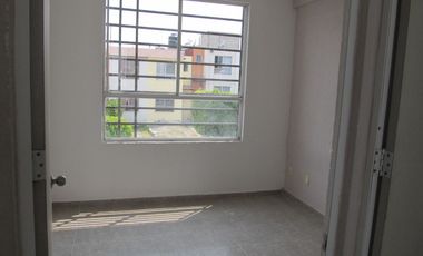Casa en venta cerca parque Finsa 2 recamaras buen precio
