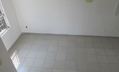Casa en venta cerca parque Finsa 2 recamaras buen precio