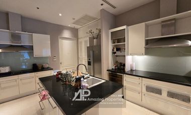Luxury 2-Bedroom with Private Pool for Sale at Le Raffine Sukhumvit 39