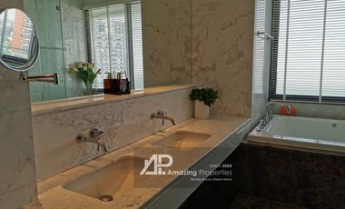 Luxury 2-Bedroom with Private Pool for Sale at Le Raffine Sukhumvit 39