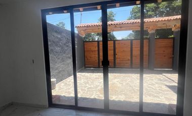 Renta de casa nueva moderna