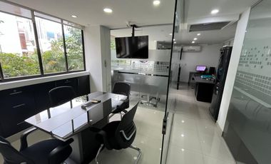 OFICINA 204 AMOBLADA - BARRIO MEJORAS PUBLICAS