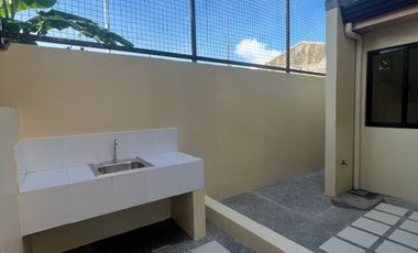 THREE (3) -BEDROOM EXECUTIVE TOWNHOME (End Unit) at VICTORIA PARK RESIDENCES for SALE
