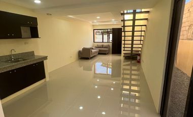 THREE (3) -BEDROOM EXECUTIVE TOWNHOME (End Unit) at VICTORIA PARK RESIDENCES for SALE