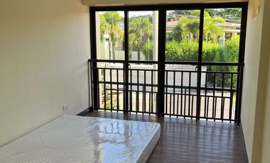 THREE (3) -BEDROOM EXECUTIVE TOWNHOME (End Unit) at VICTORIA PARK RESIDENCES for SALE